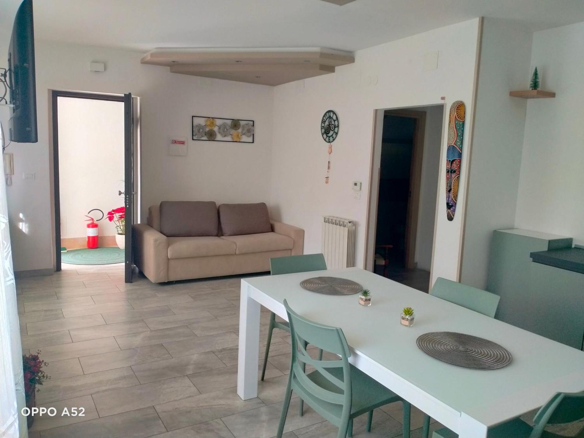 Апартаменты Perla Di Mare Монтесильвано Экстерьер фото